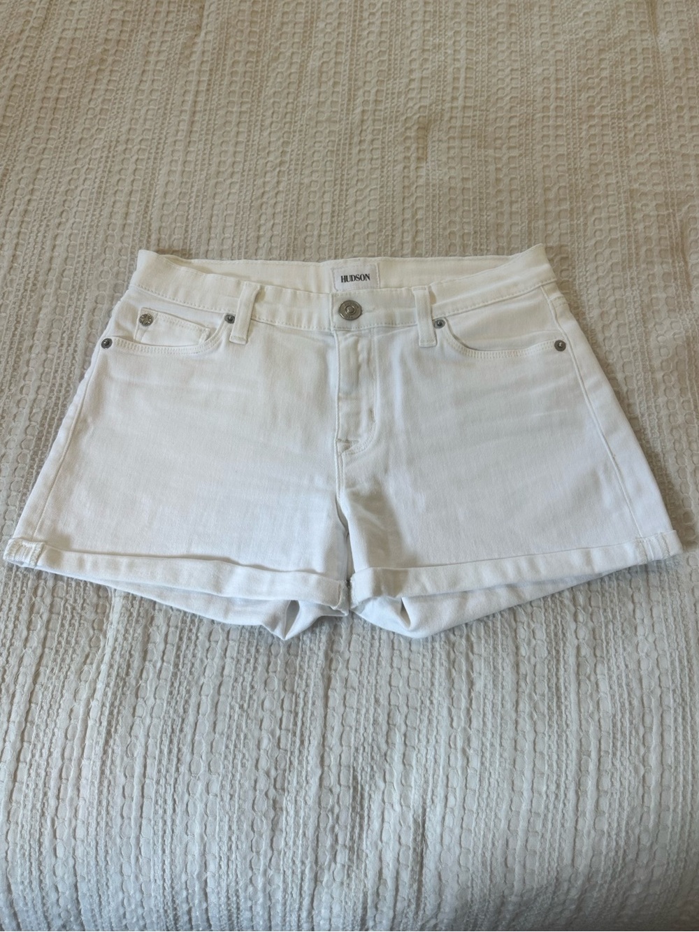 Hudson Women’s Asha Midrise Cuffed Denim Jean Shorts White Size 25